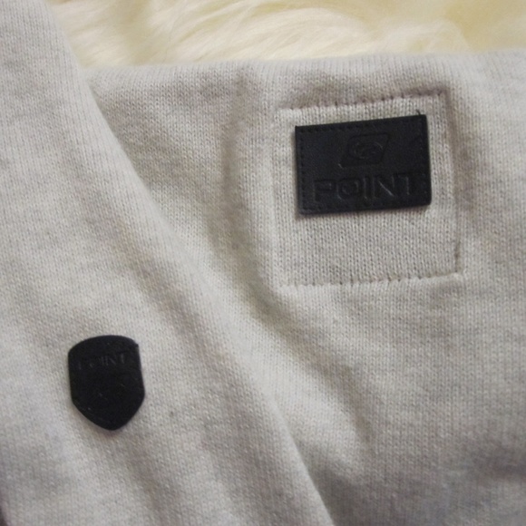 SALE!! Point Zero zip up sweater with hood     4 - Picture 6 of 6